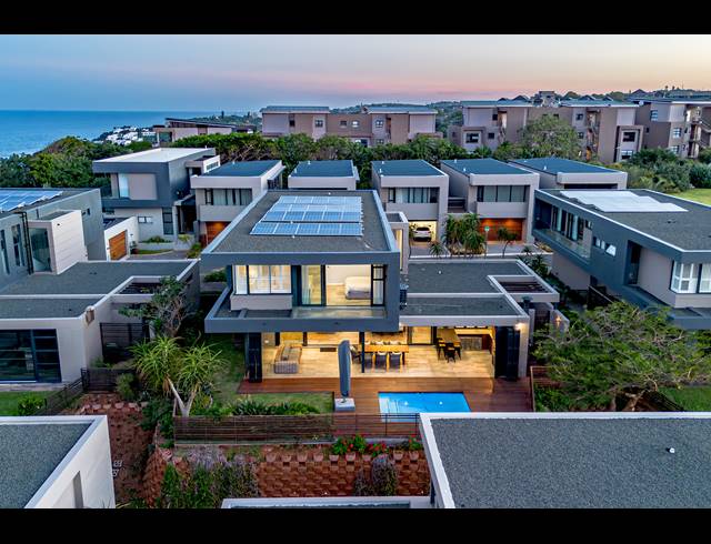 4 BEDROOM FREESTANDING FOR SALE IN SALT ROCK